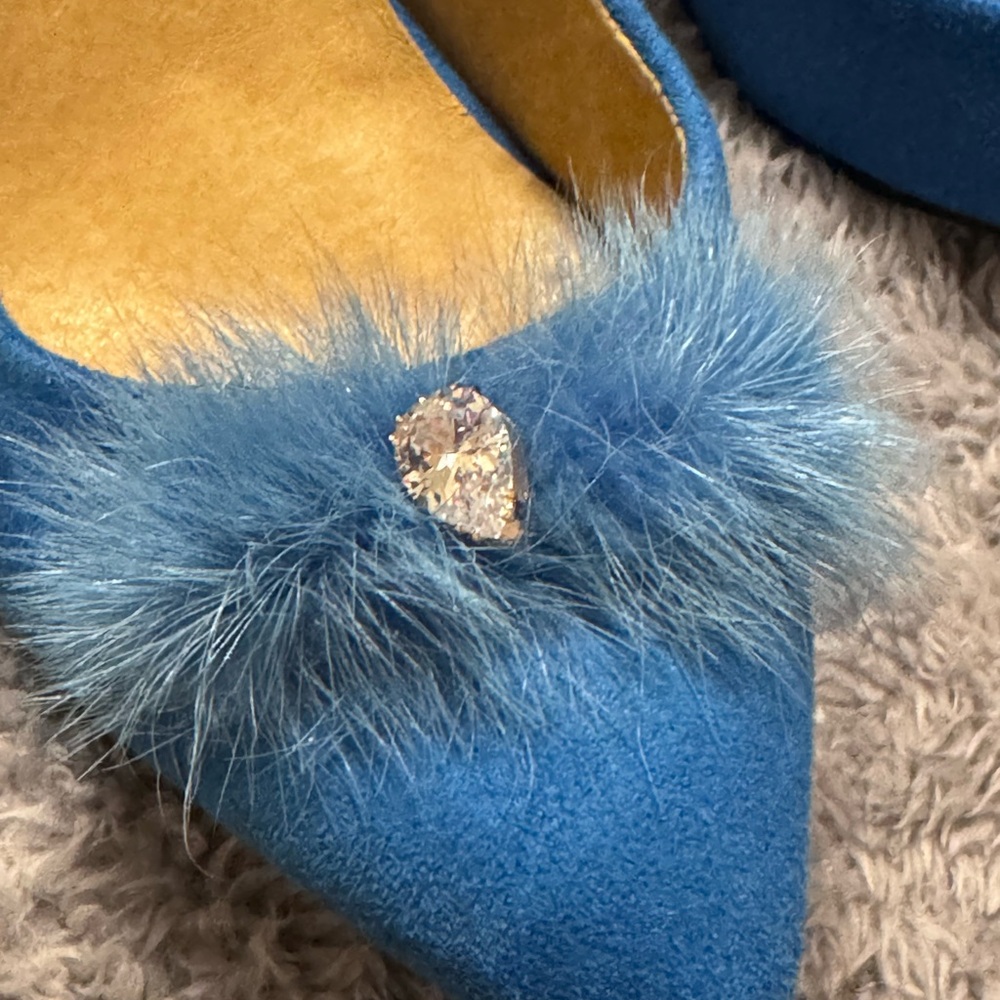 Forever Vibrant Blue Heels with Faux feather Bridal - Picture 6 of 9